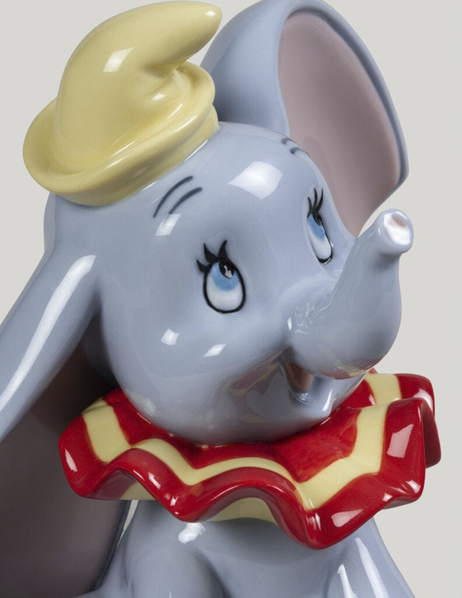 Escultura Lladró Dumbo de porcelana