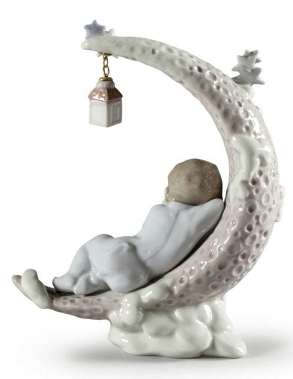 Escultura Lladró Niño Soñando con la Luna de porcelana