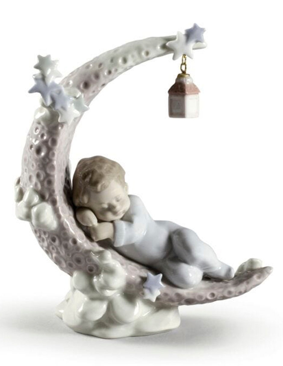 Escultura Lladró Niño Soñando con la Luna de porcelana