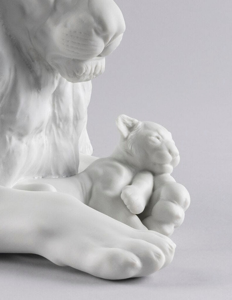 Escultura lladró lion with cub de porcelana