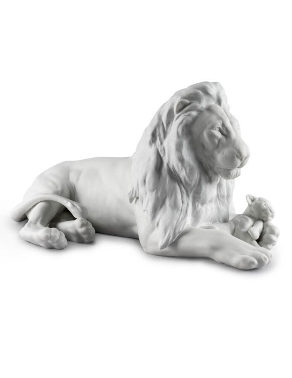 Escultura lladró lion with cub de porcelana