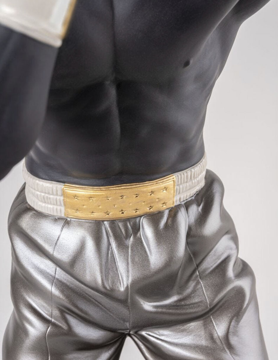 ESCULTURA BOXEADOR PORCELANA, GRAFITO 6